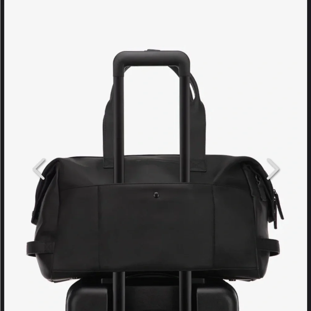 Calpak Hue Carry-On Duffle in Pink Sands with storage dust cover - Picture 5 of 7